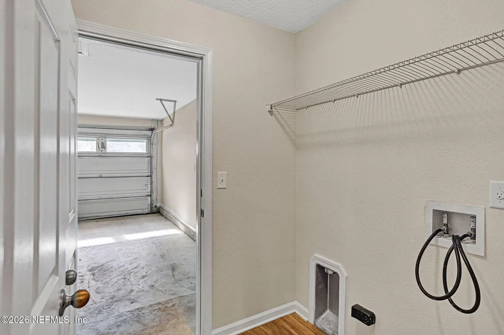 3888 Bolt Avenue Jacksonville FL 32207