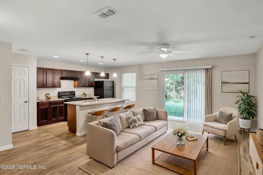 3888 Bolt Avenue Jacksonville FL 32207