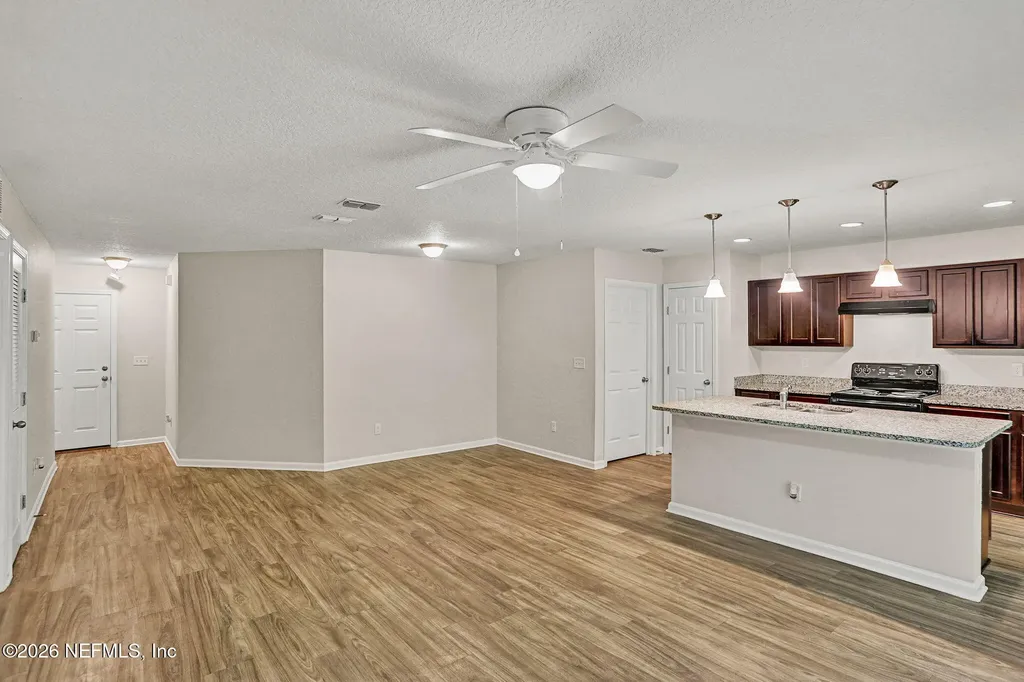 3888 Bolt Avenue Jacksonville FL 32207
