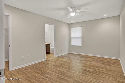 3888 Bolt Avenue Jacksonville FL 32207