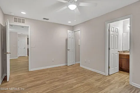 3888 Bolt Avenue Jacksonville FL 32207