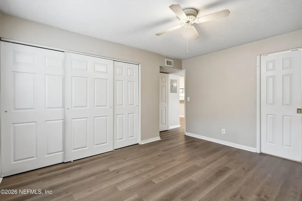 4836 Atlantic Boulevard Jacksonville FL 32207