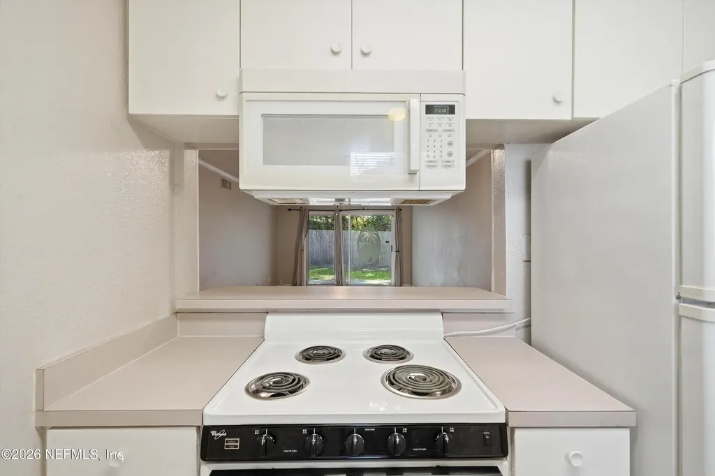 4836 Atlantic Boulevard Jacksonville FL 32207