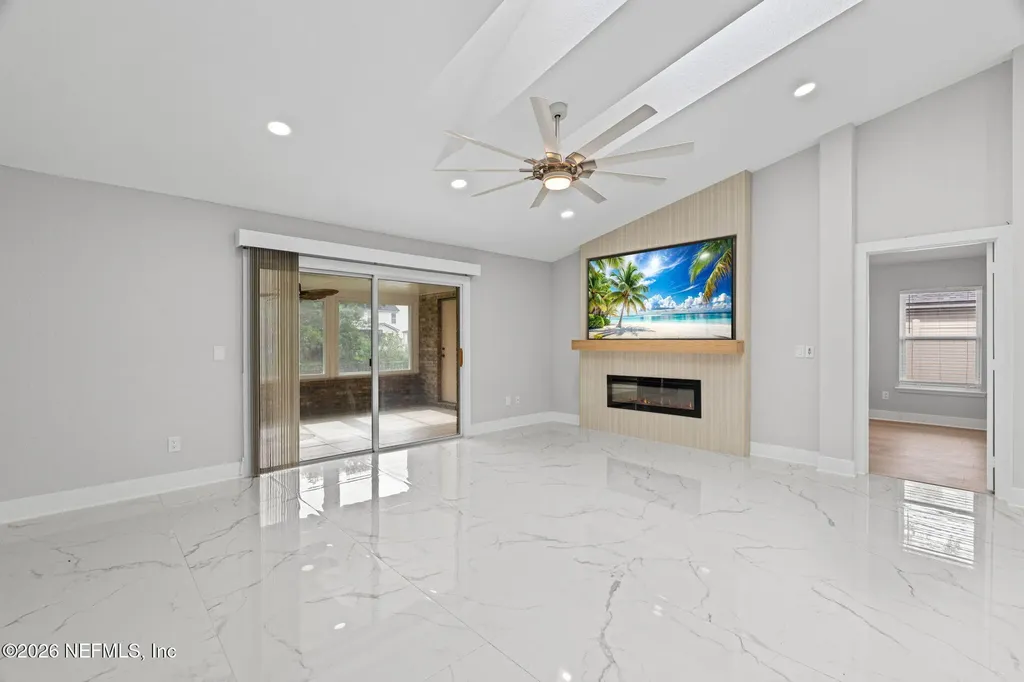 10346 Triple Crown Avenue Jacksonville FL 32257