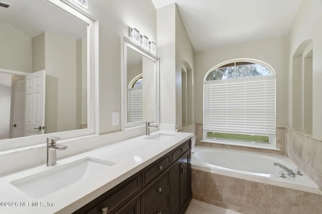 10346 Triple Crown Avenue Jacksonville FL 32257