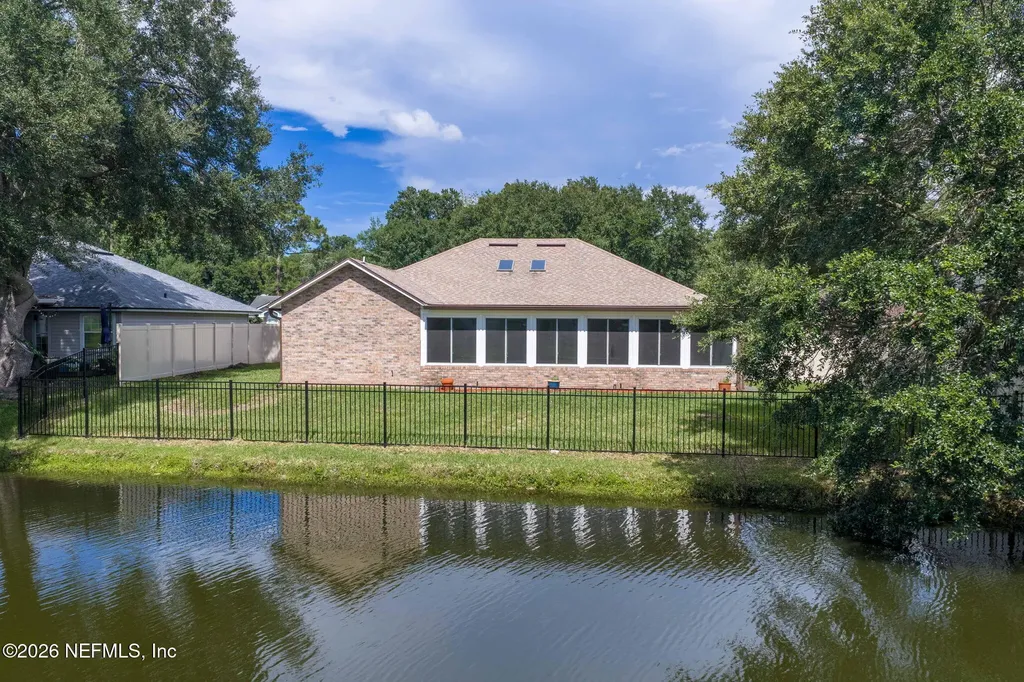 10346 Triple Crown Avenue Jacksonville FL 32257