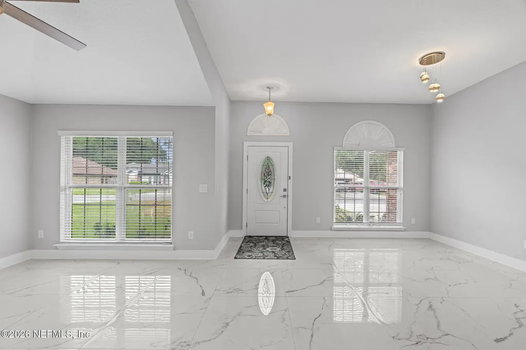 10346 Triple Crown Avenue Jacksonville FL 32257