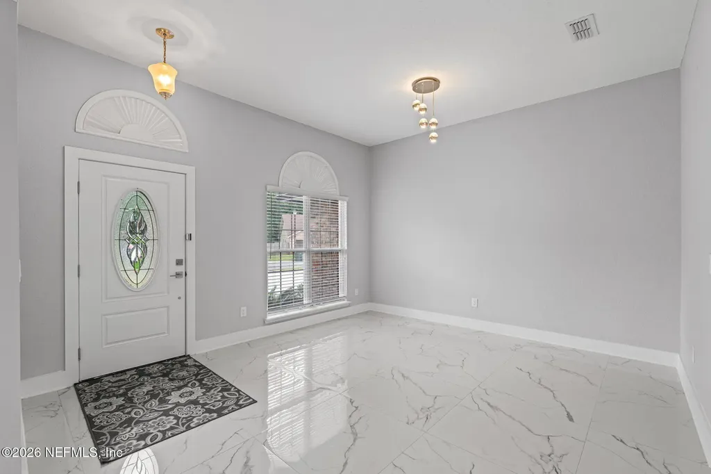 10346 Triple Crown Avenue Jacksonville FL 32257