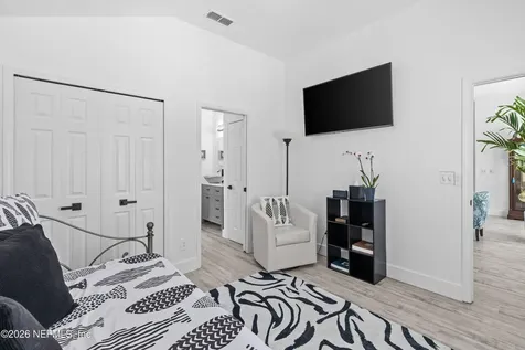728 E Cumberland Court St. Johns FL 32259