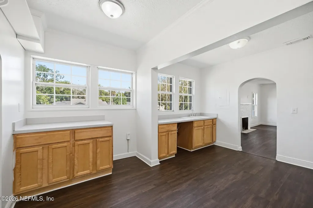 557 E 60th Street Jacksonville FL 32208