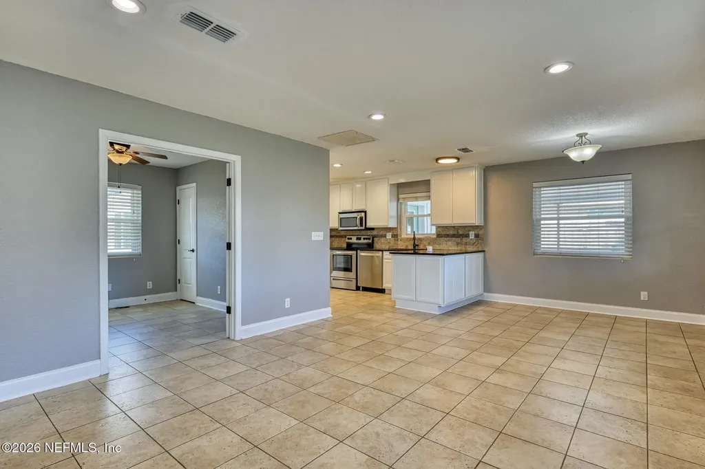 942 16th Avenue N Jacksonville Beach FL 32250