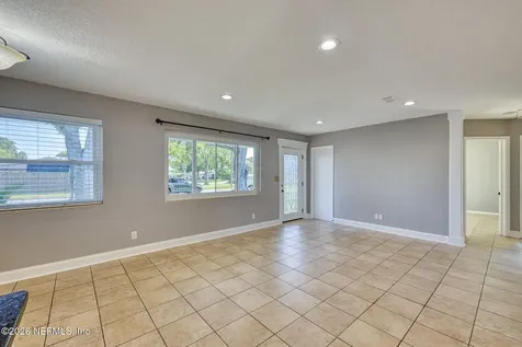 942 16th Avenue N Jacksonville Beach FL 32250