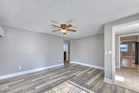 942 16th Avenue N Jacksonville Beach FL 32250