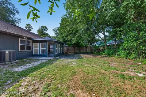 3472 Charmont Drive Jacksonville FL 32277