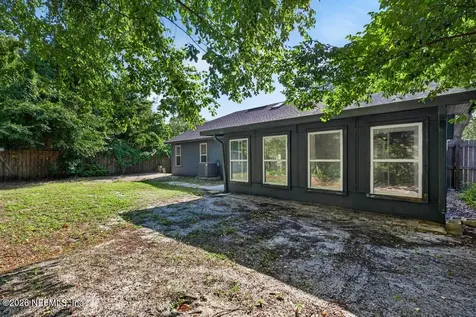 3472 Charmont Drive Jacksonville FL 32277