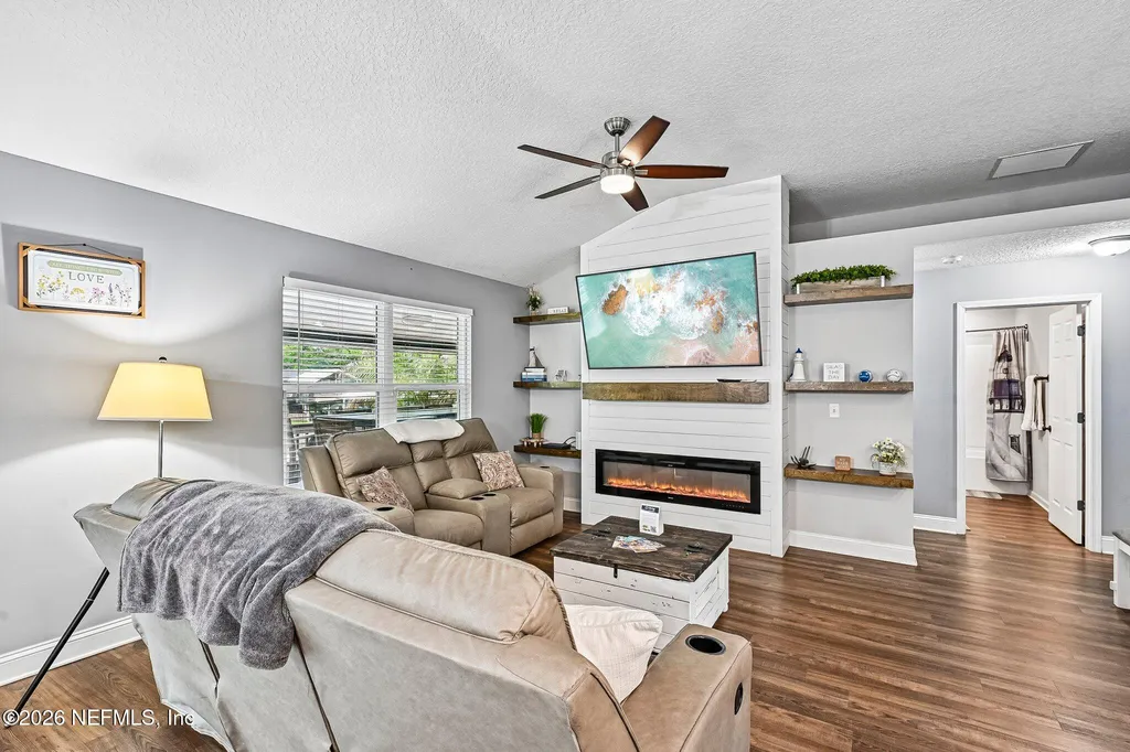 4142 Scenic Drive Middleburg FL 32068
