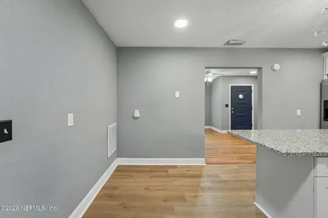 8306 Eaton Avenue Jacksonville FL 32211