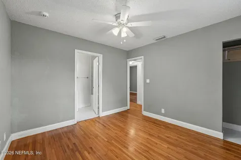 8306 Eaton Avenue Jacksonville FL 32211