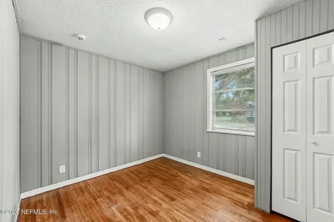 8306 Eaton Avenue Jacksonville FL 32211