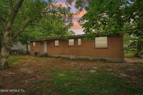 8306 Eaton Avenue Jacksonville FL 32211