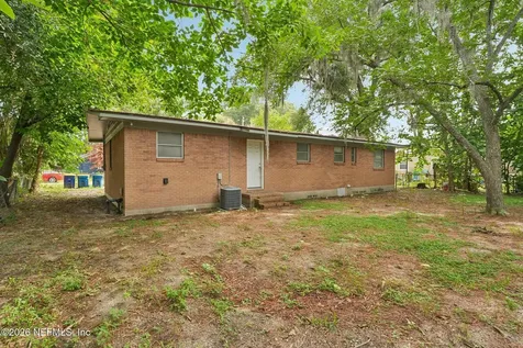 8306 Eaton Avenue Jacksonville FL 32211