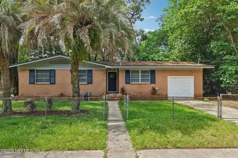 8306 Eaton Avenue Jacksonville FL 32211