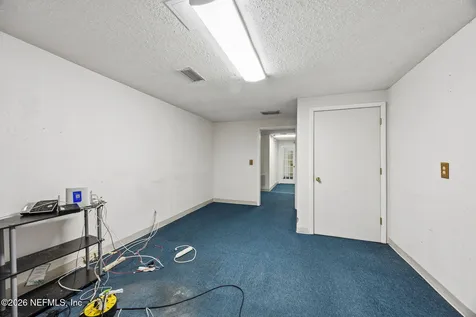 2936 Jerry Lane Jacksonville FL 32218