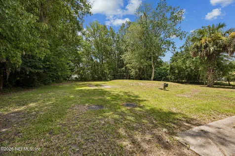 2936 Jerry Lane Jacksonville FL 32218
