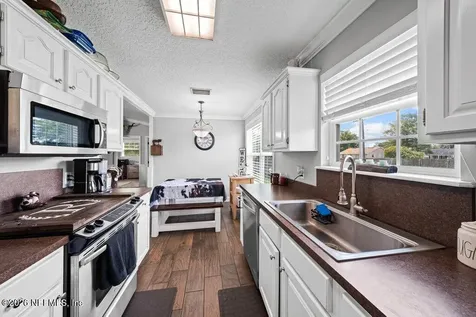 27193 W 14th Avenue Hilliard FL 32046