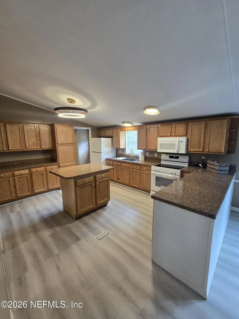 5540 Tyler Avenue Jacksonville FL 32254