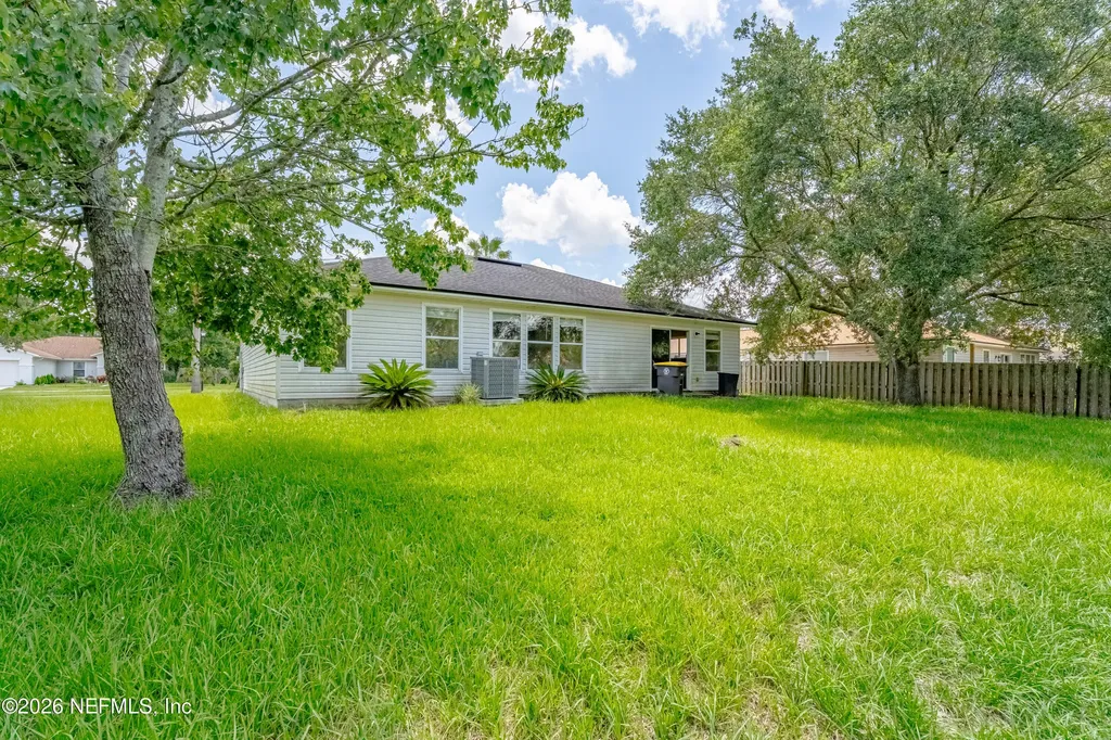 2386 Tyson Lake Drive Jacksonville FL 32221