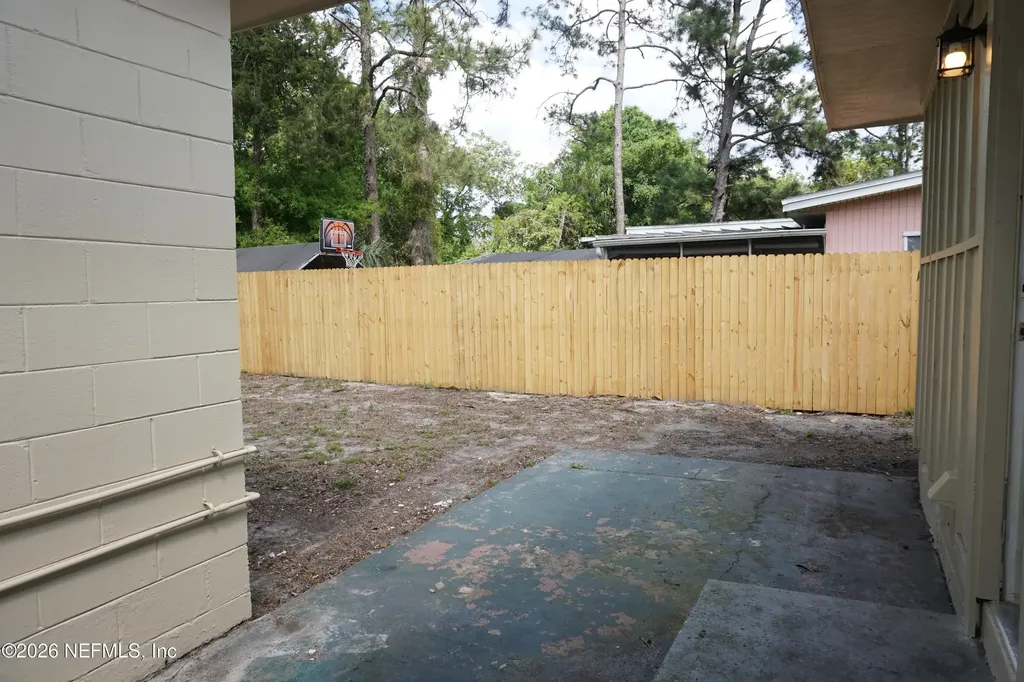 7459 Strato Road Jacksonville FL 32210