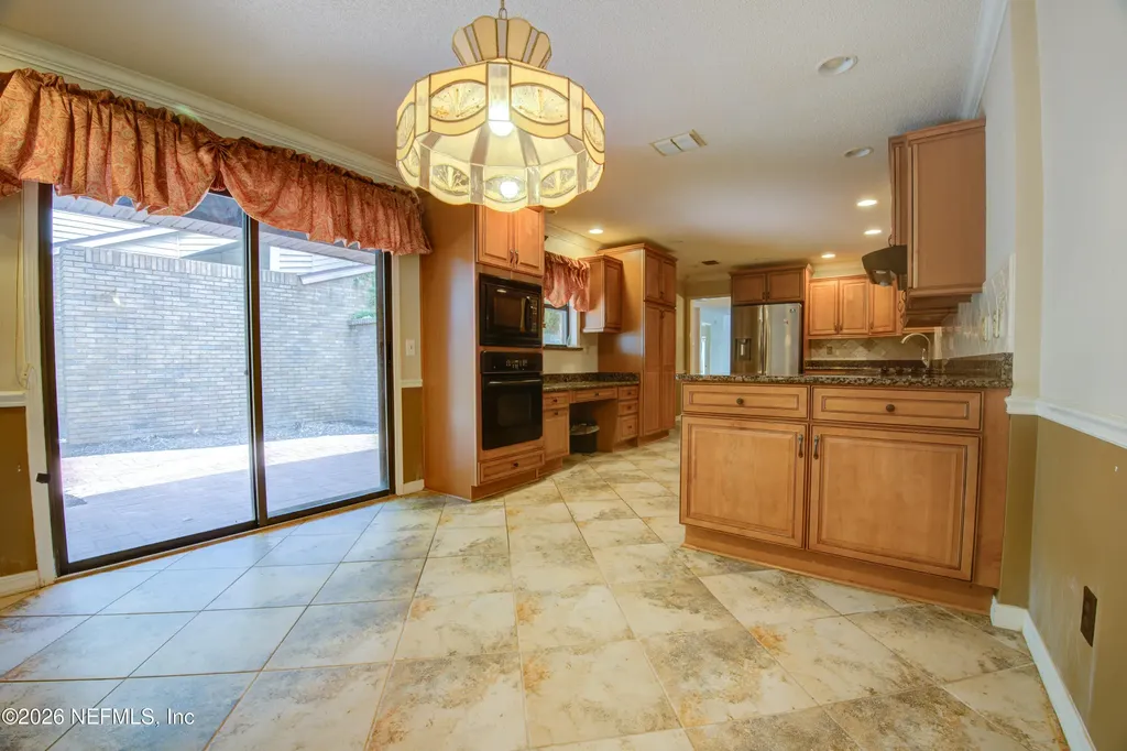 4251 Monument Road Jacksonville FL 32225