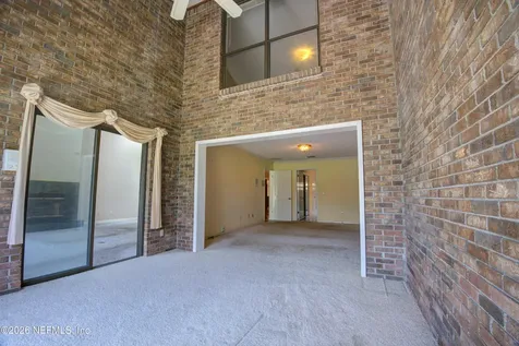 4251 Monument Road Jacksonville FL 32225