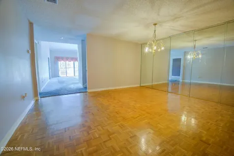 4251 Monument Road Jacksonville FL 32225