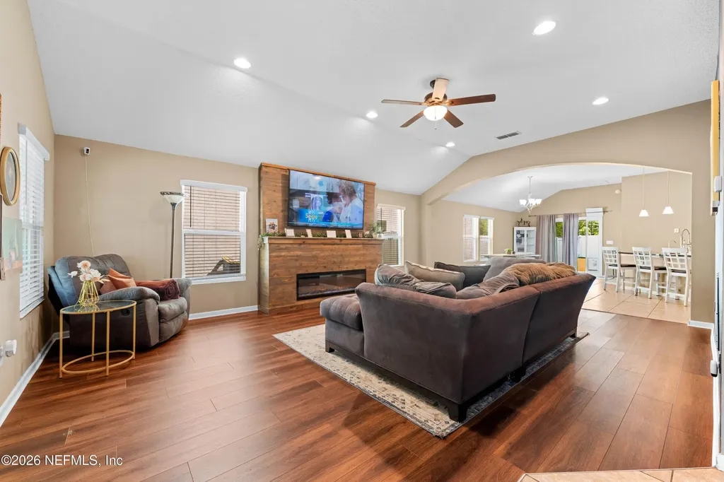 15708 Tisons Bluff Road Jacksonville FL 32218