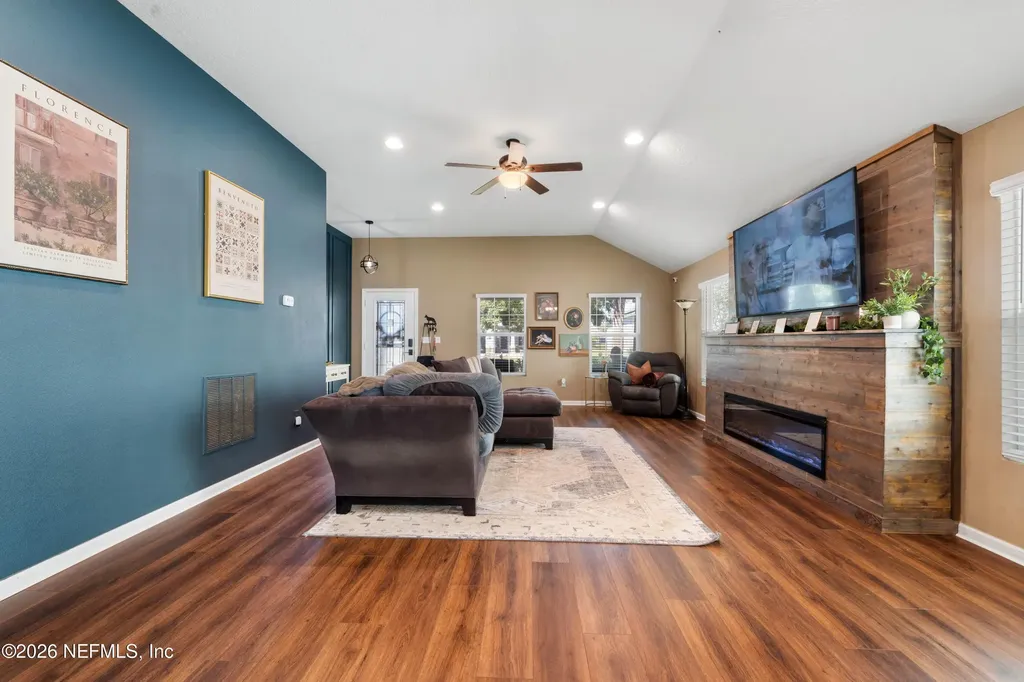 15708 Tisons Bluff Road Jacksonville FL 32218