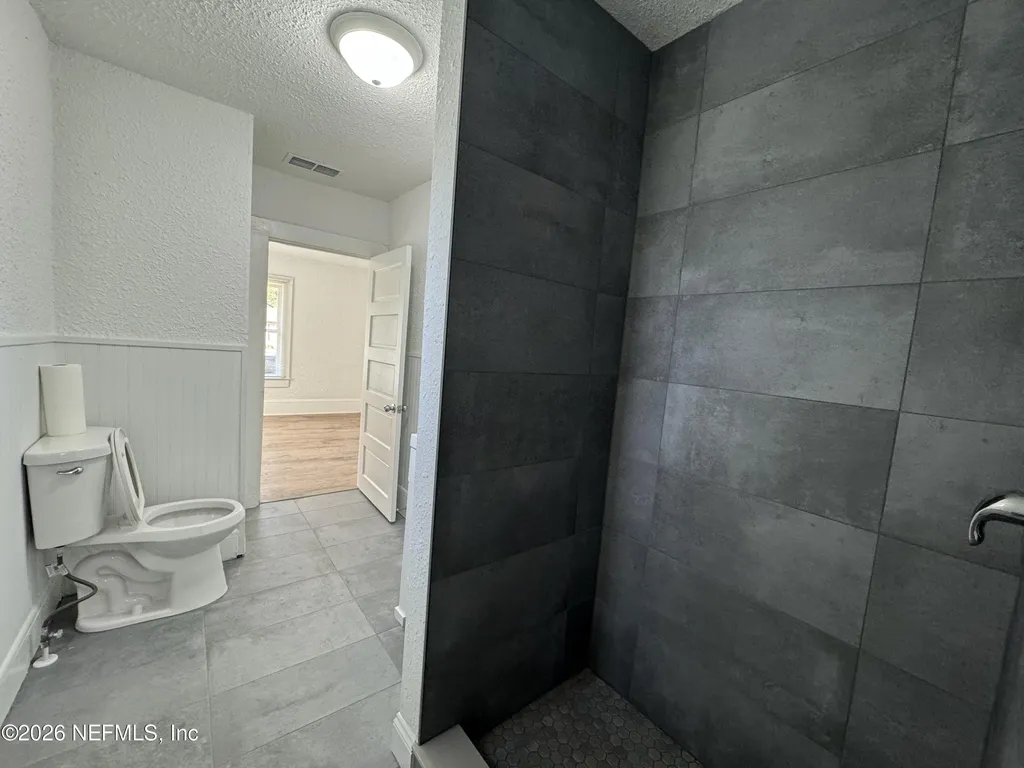 2763 Community Road Jacksonville FL 32207