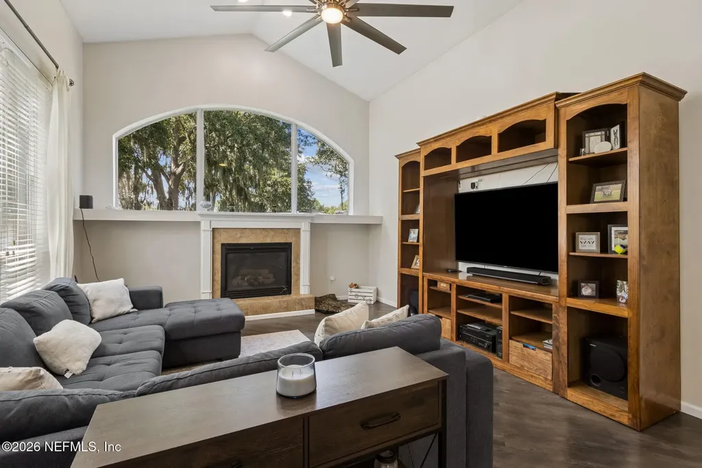3738 Cardinal Oaks Circle Orange Park FL 32065