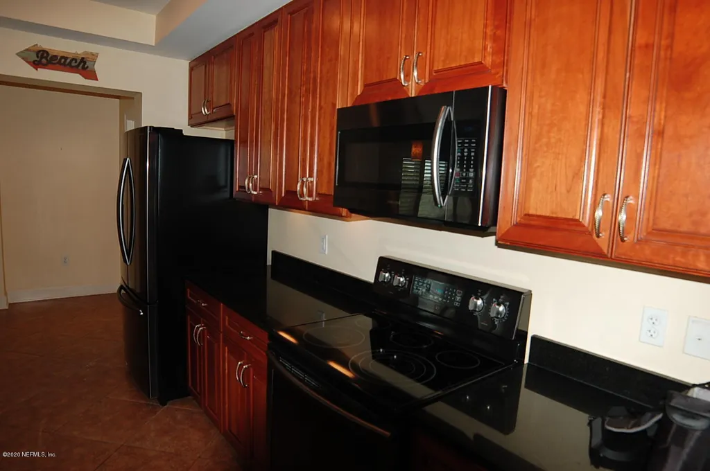 525 3rd Street N Jacksonville Beach FL 32250