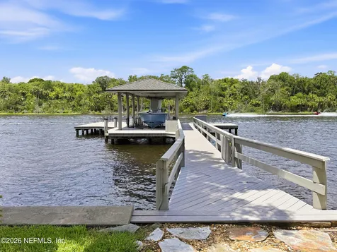 115 S Roscoe Boulevard Ponte Vedra Beach FL 32082
