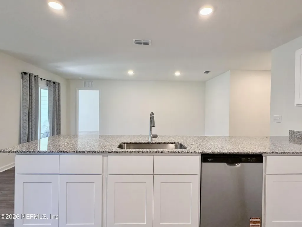 10310 Greystone Drive Glen St. Mary FL 32040