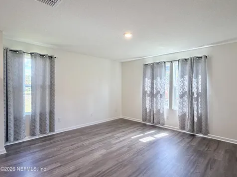 10310 Greystone Drive Glen St. Mary FL 32040