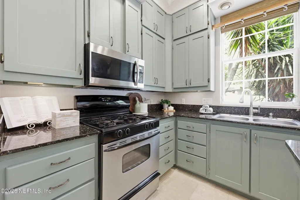 2121 Minerva Avenue Jacksonville FL 32207