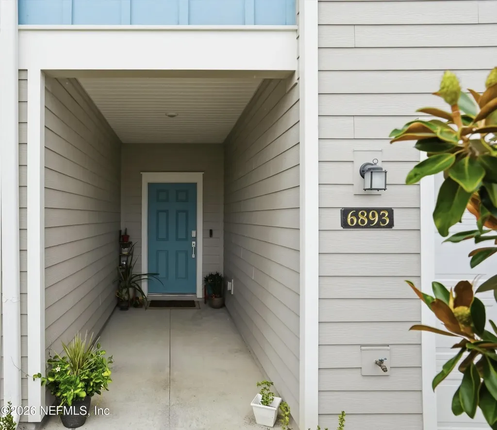 6893 Gable Grv Avenue Jacksonville FL 32217