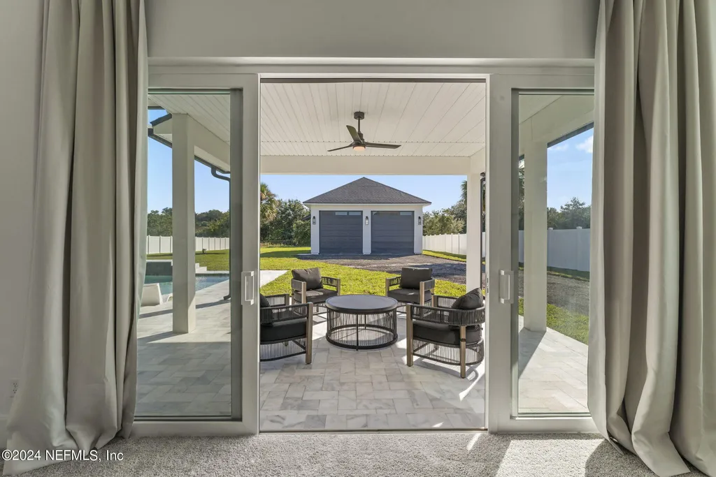 9149 Woodsman Cove Lane Jacksonville FL 32226