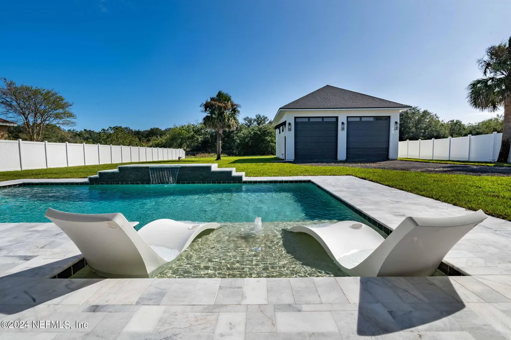 9149 Woodsman Cove Lane Jacksonville FL 32226