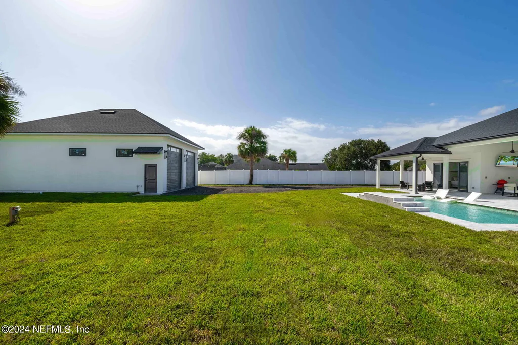 9149 Woodsman Cove Lane Jacksonville FL 32226