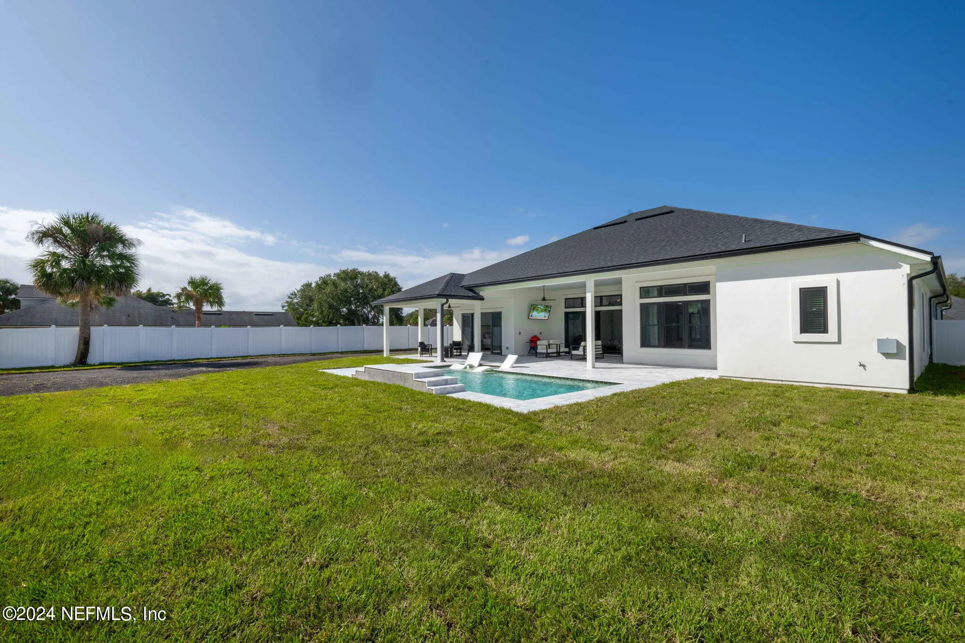 9149 Woodsman Cove Lane Jacksonville FL 32226