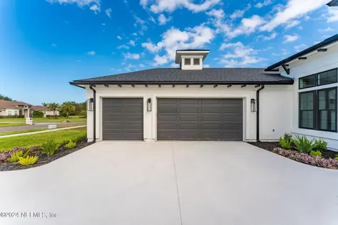 9149 Woodsman Cove Lane Jacksonville FL 32226
